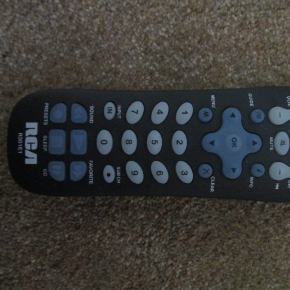 RCA remote R301E1 - Picture 2 of 4